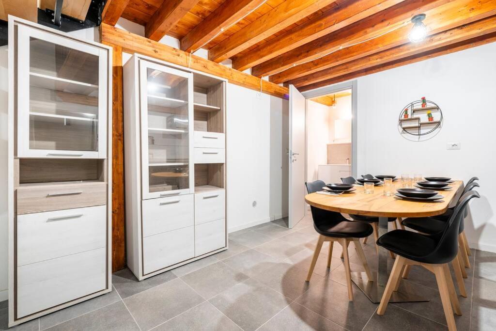 Appartamento Al Centro Di Cagliari Ngoại thất bức ảnh